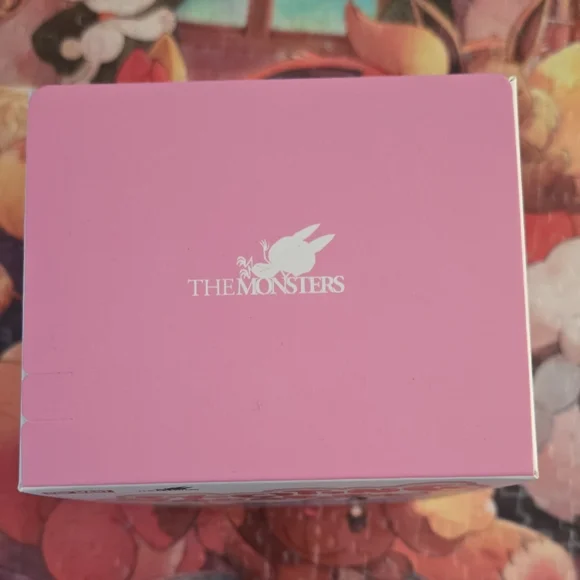 Pop Mart Exciting Macaron Labubu Vyl Plush Pendant Blind Box - Picture 5 of 5